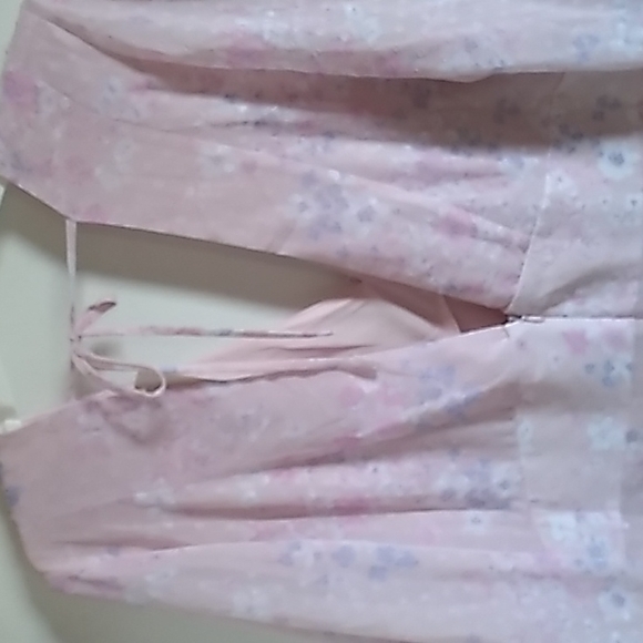 Mi Ami pink floral Romper by Francesca's XL NWOT - Picture 4 of 6